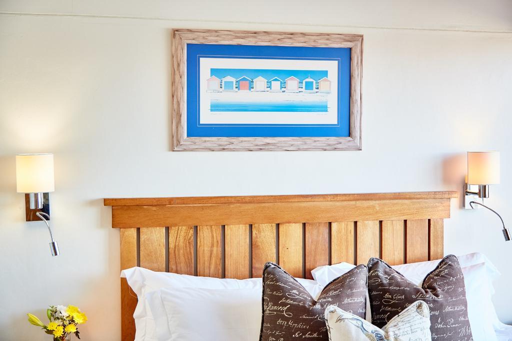 Апартаменты First Group Port Owen Marina Фелддриф Экстерьер фото