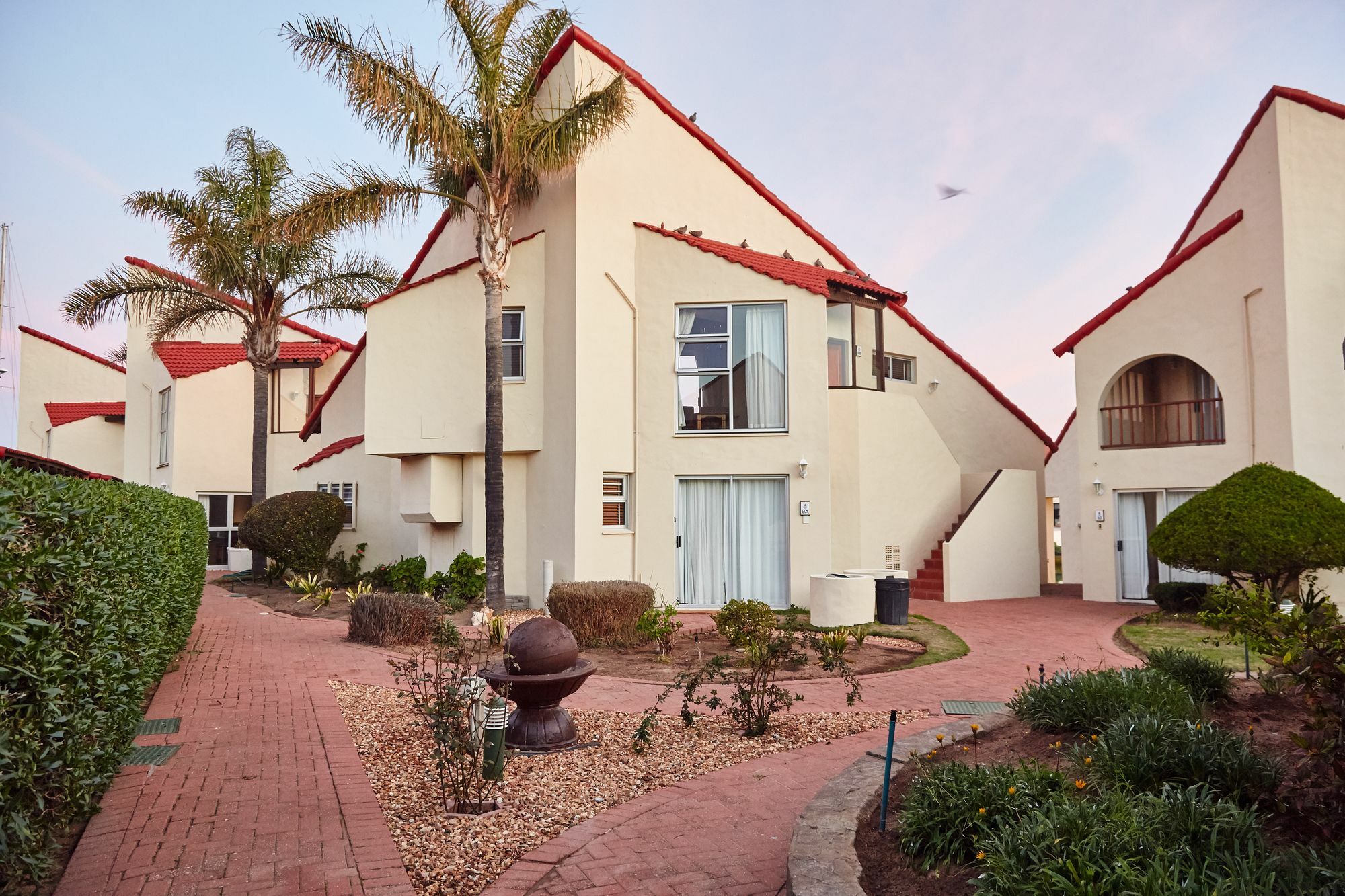 Апартаменты First Group Port Owen Marina Фелддриф Экстерьер фото