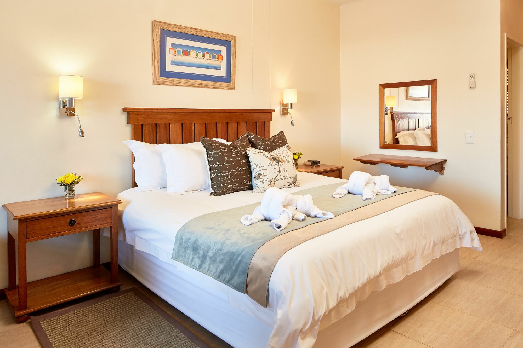 Апартаменты First Group Port Owen Marina Фелддриф Экстерьер фото
