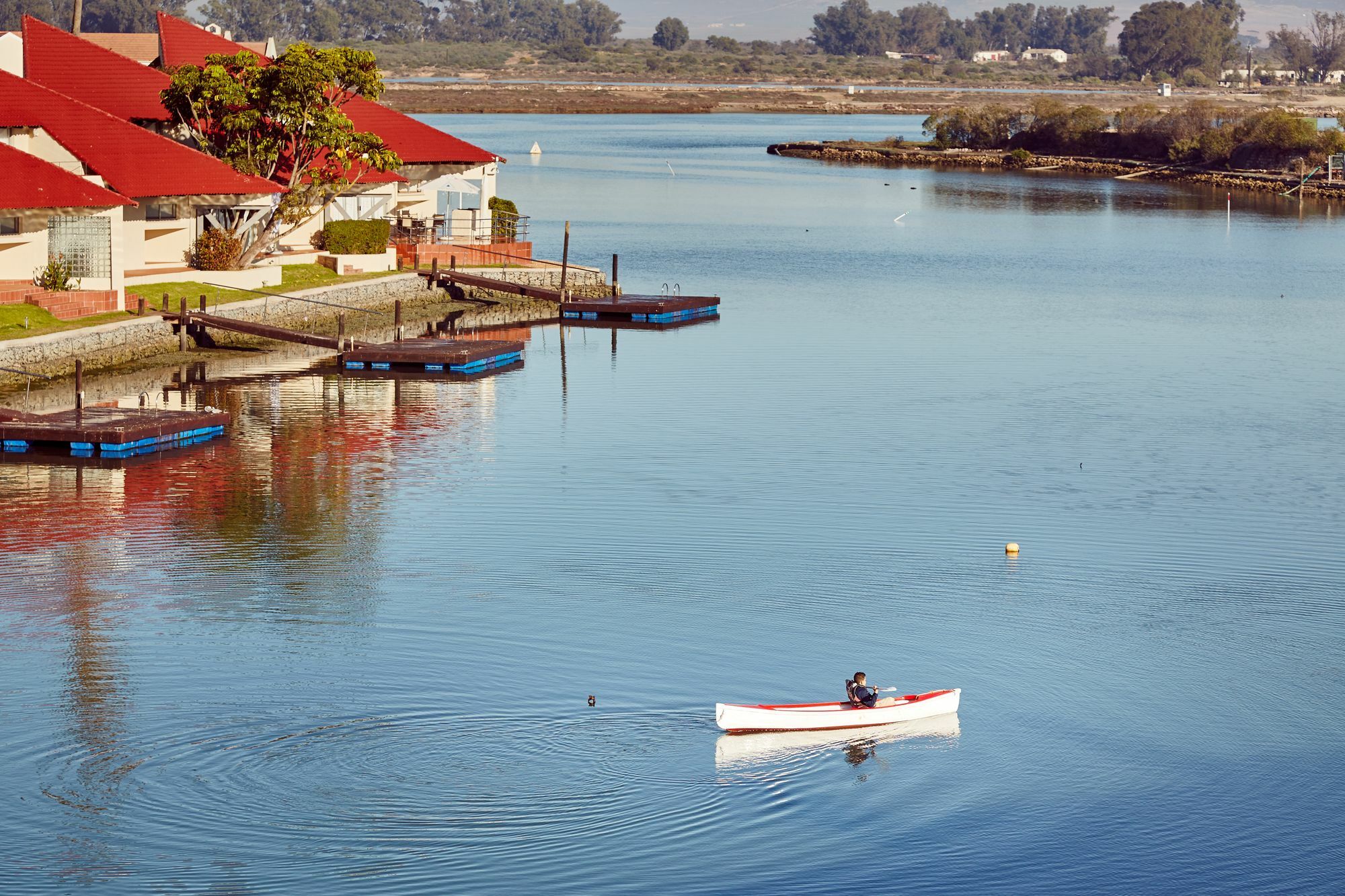 Апартаменты First Group Port Owen Marina Фелддриф Экстерьер фото